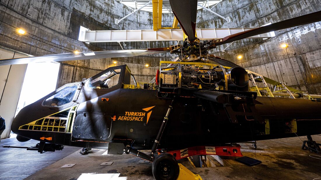 ATAK-2 helicopter starts engine for the first time in Ankara
