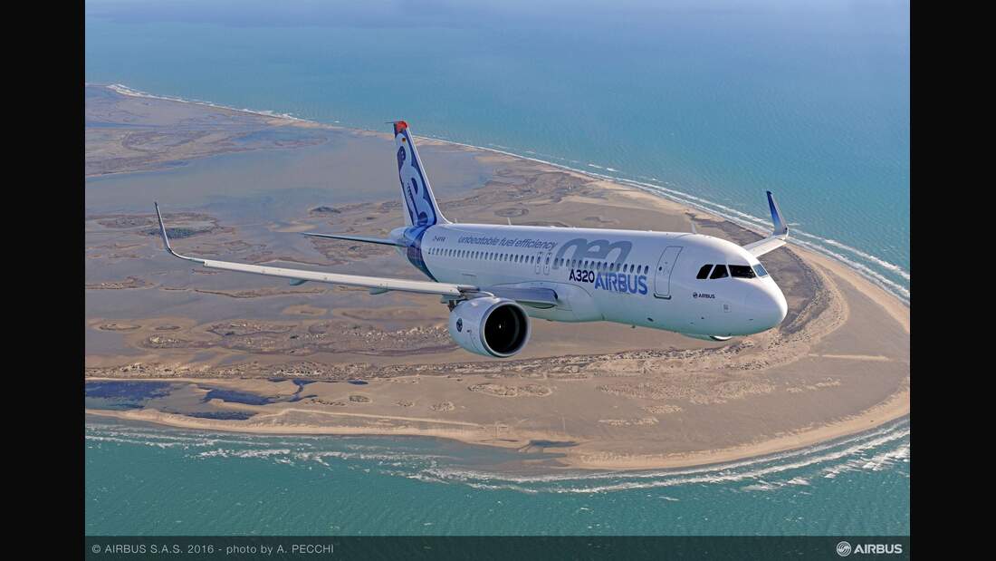 Airbus A320neo über Nordsee. 