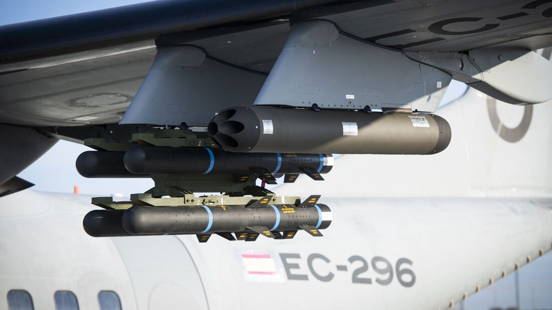 Airbus arbeitet an einer bewaffneten Versin des C295-Transporters und hat erste Testflüge mit Außenlasten durchgeführt.