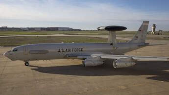 Auf der Tinker AFB wurde die erste Boeing E-3G der USAF außer Dienst gestellt.