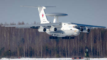 Beriew A-50 Mainstay bei der Landung