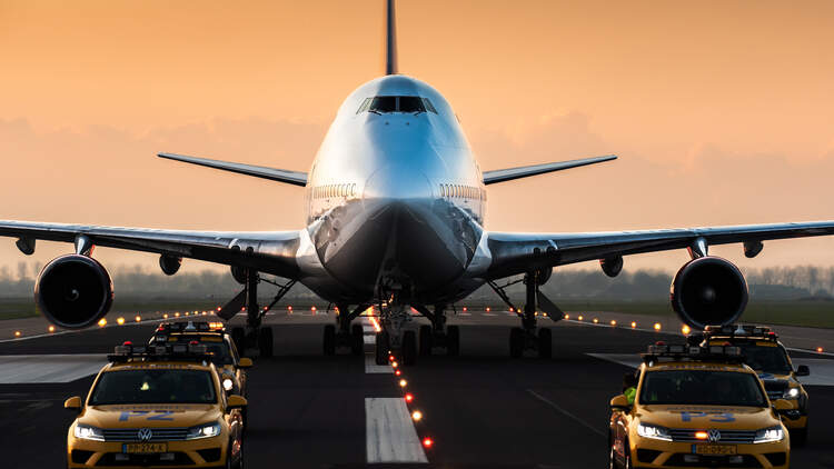 Lh Langstrecke Oder Iran Abenteuer Fluge Mit Der Boeing 747 Flug Revue