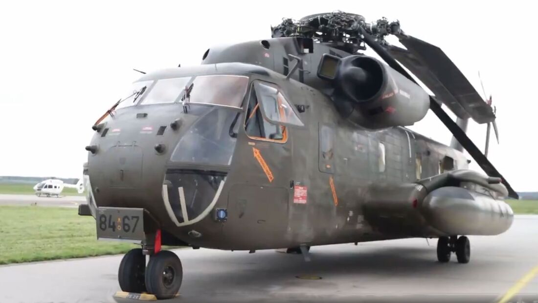Das Hubschraubergeschwader 64 hat die ersten CH-53GS Obs erhalten.