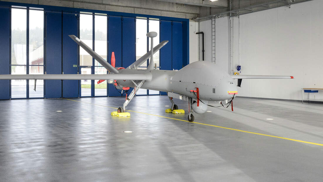Dei Schweiz beschafft sechs Hermes 900 HFE von Elbit Systems. 