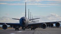Der 92nd Air Refueling Wing in Fairchild hat am Mittwochnachmittag erfolgreich einen MITO (Minimum Interval Take-off) mit 20 Flugzeugen durchgeführt.