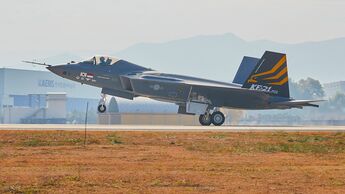 Der zweite Prototyp von Südkoreas KF-21 startete am 10. November 2022 zum Erstflug. 