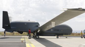 Die dritte Northrop Grumman RQ-4D Phoenix für die NATO traf am 15. Juli 2020 in Sigonella ein.