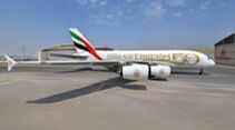 Emirates A380 im Design "50 Jahre VAE".
