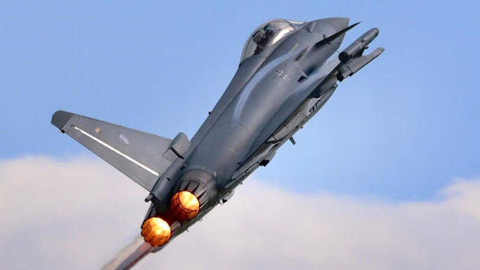 Militärluftfahrt FLUG REVUE