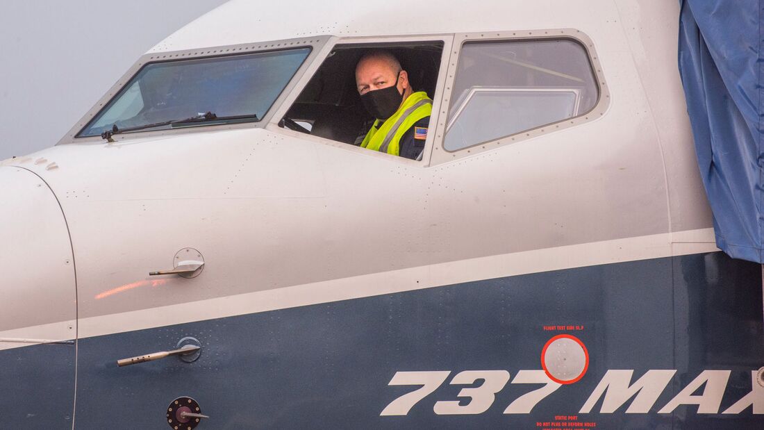 FAA-Administrator Steve Dickson hat sich am 30. September 2020 persönlich ans Steuer einer modifzierten Boeing 737 MAX 7 gesetzt.