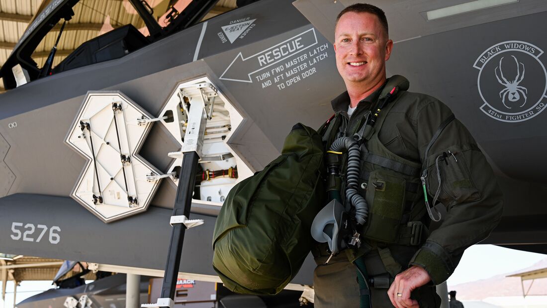 First Air Force pilot hits 1,000 flight hours in F-35