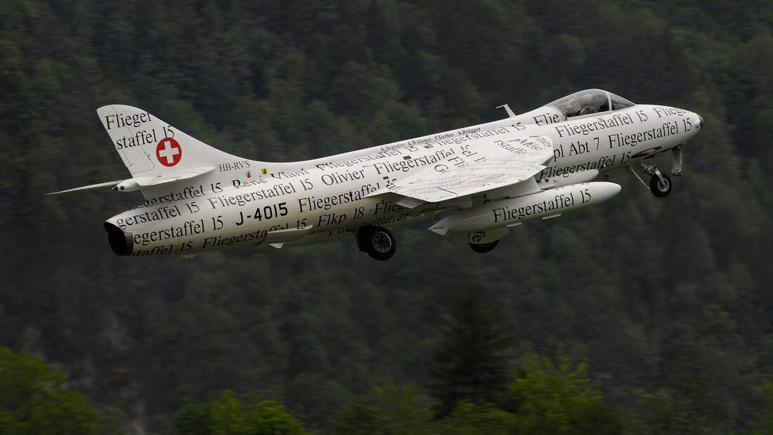 Hawker Hunter Papyrus Start