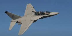 Leonardo M-346.