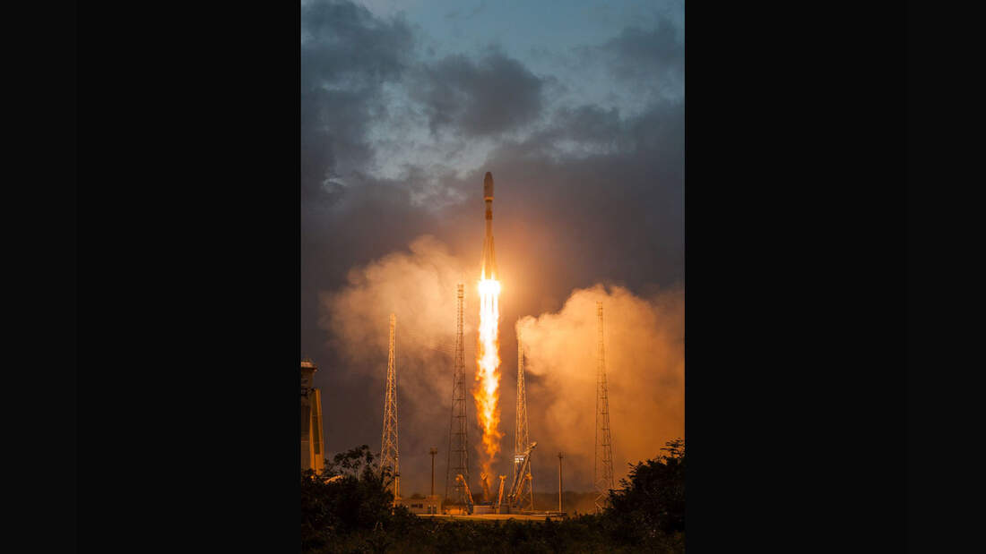Lift-Off der ersten sechs OneWeb-Satelliten 