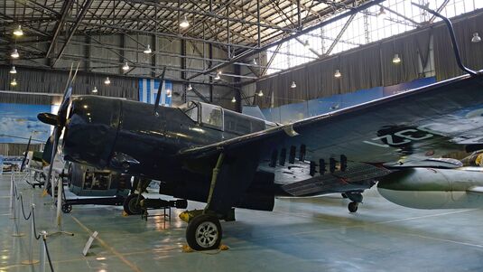 Museum Tatoi Curtiss Helldiver in Halle