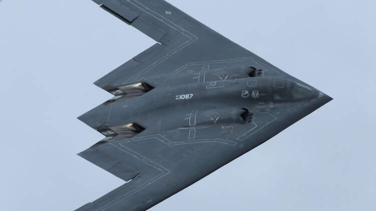 Die B21 Raider lässt im Dezember die Hüllen fallen FLUG REVUE