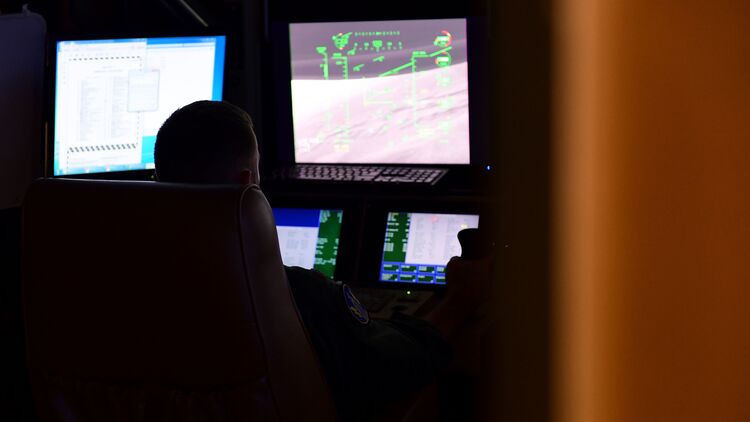 Training at MQ-9 Reaper flight simulators