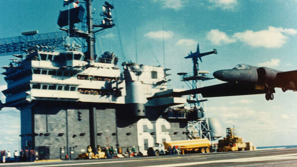 U-2 Anflug auf Flugzeugträger