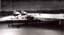 XF-108 Rapier Modell in Originalgröße im Hangar