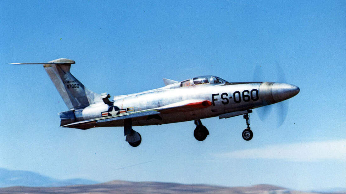 XF-84H Thunderscreech bei der Landung