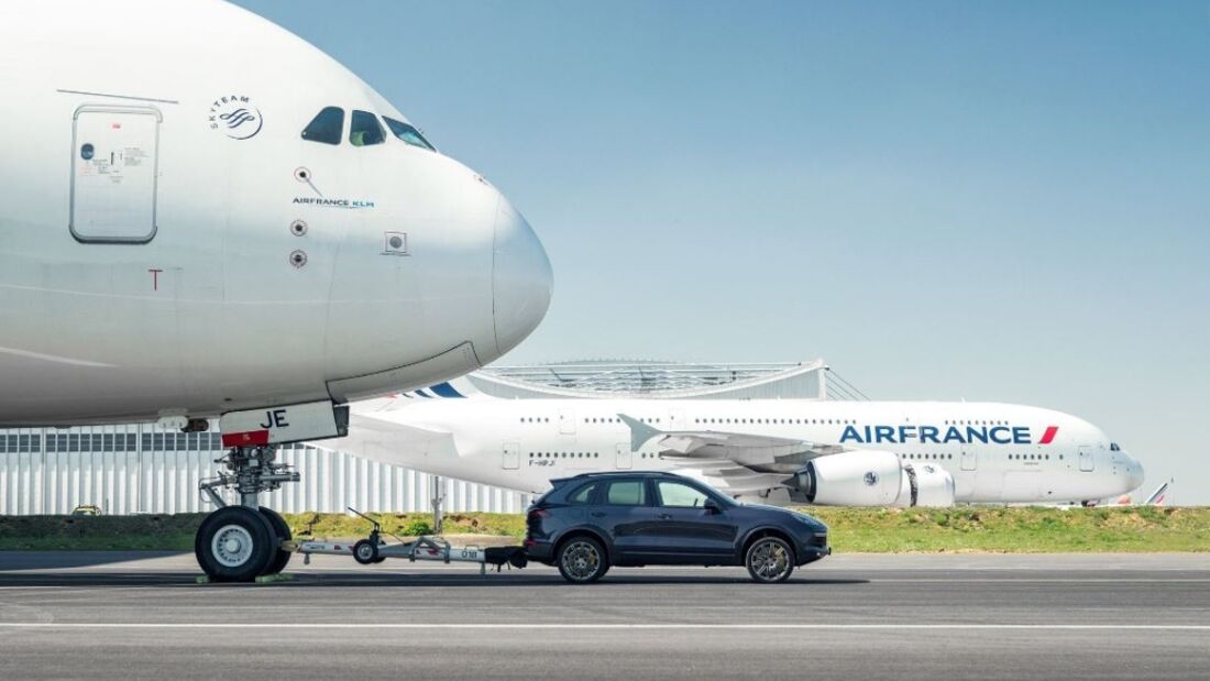 Cayenne schleppt Airbus A380