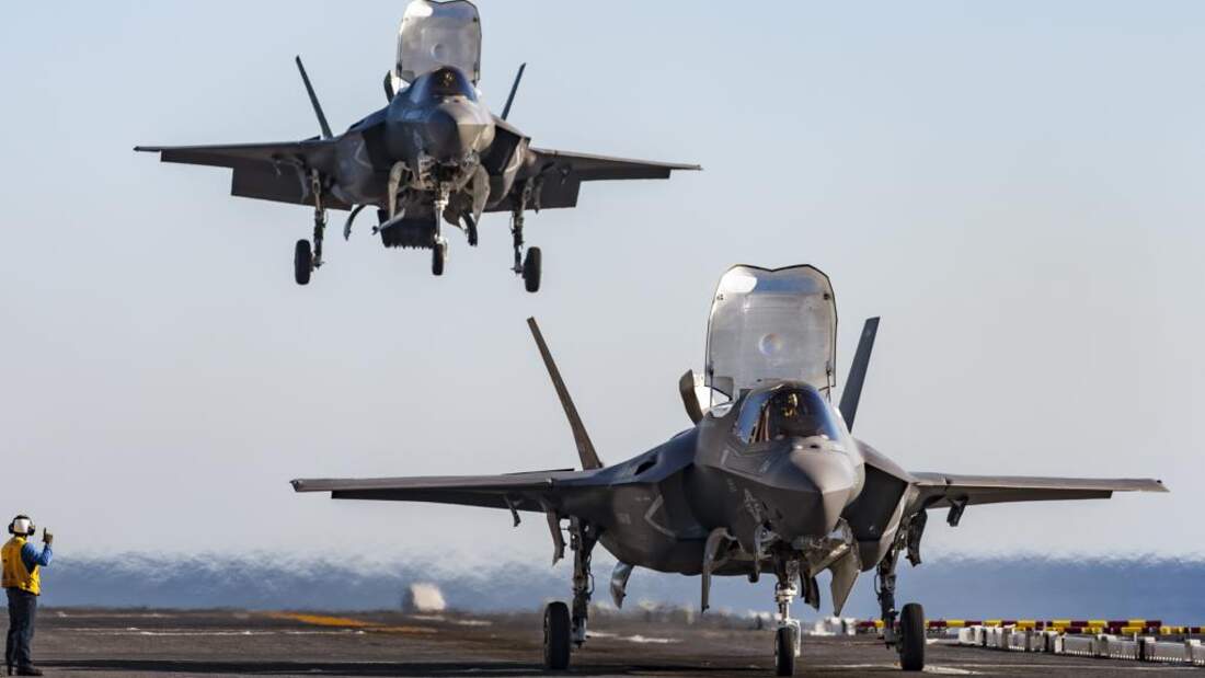 Italien erhält seine erste Lockheed Martin F-35B - FLUG REVUE