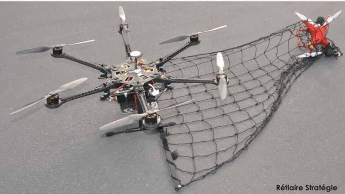 Franzosen testen Drohnen-Abfangdrohnen