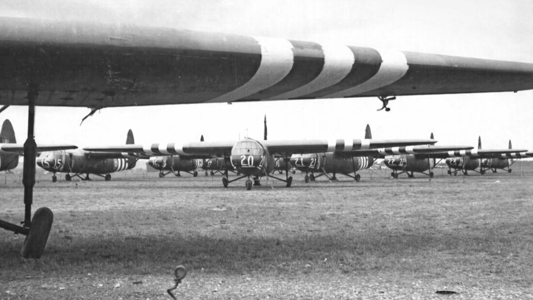 Erkennungszeichen alliierter Flugzeuge während der Invasion 1944