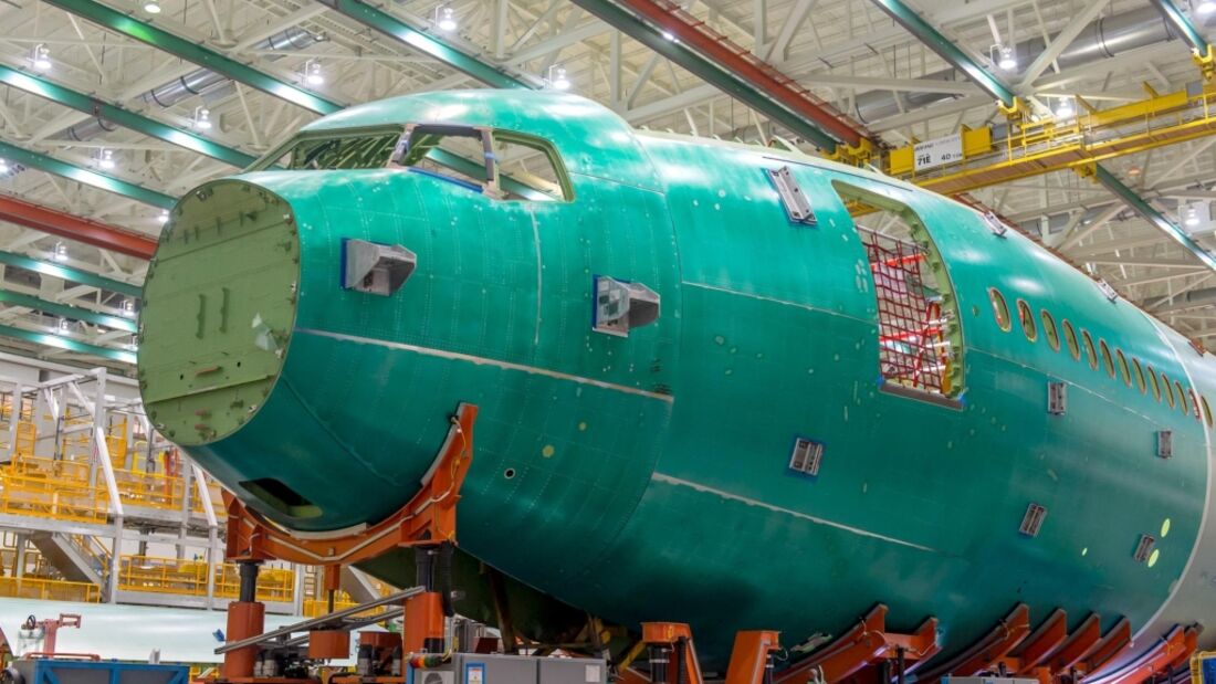 Boeing montiert Rumpf der ersten 777-9