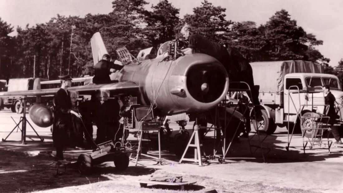 MiG-19 – Erstes Überschallflugzeug der NVA