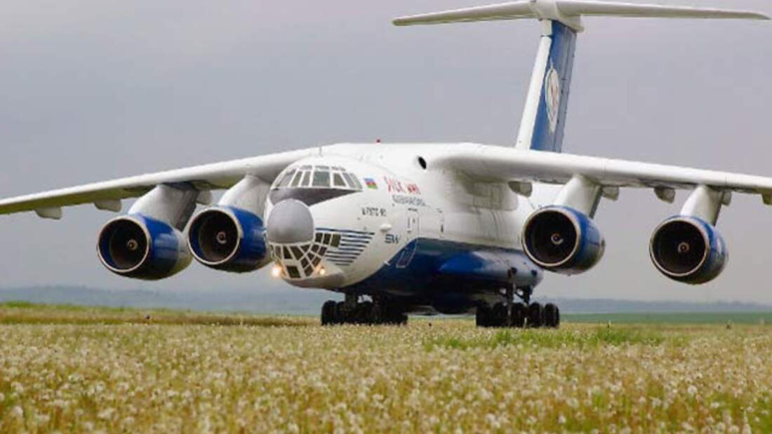 Iljuschin IL76TD90VD landet erstmals in der Antarktis FLUG REVUE