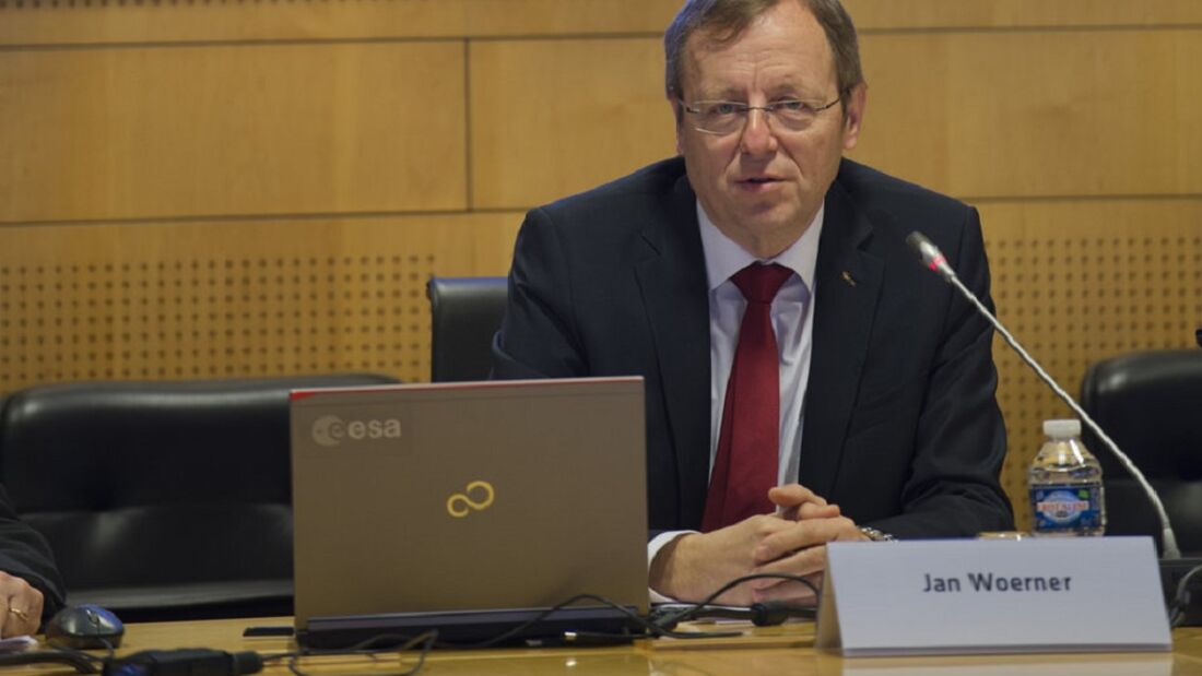ESA-Chef Wörner gibt Ausblick auf 2016