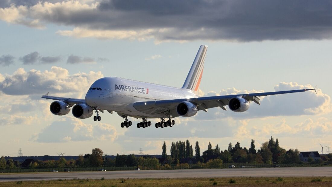 Dr. Peters Group verleast fünfte A380 an Air France