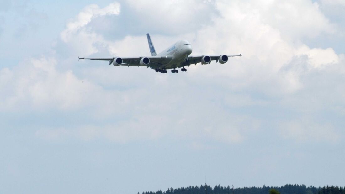 Airbus testet Wirbelschleppen hinter der A380