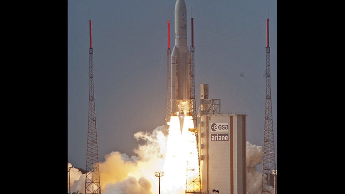 Arianespace startet die Satelliten Thor 7 und Sicral 2