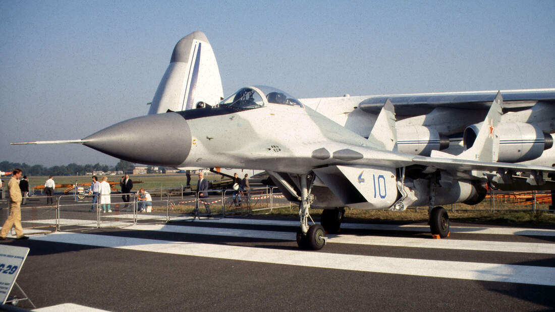 Premiere-in-Farnborough-1988-Als-die-MiG-29-den-Westen-verbl-ffte