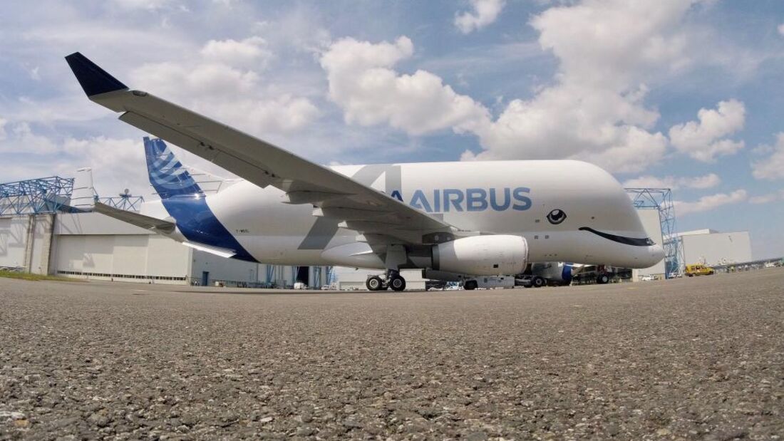 BelugaST bringt Nase der BelugaXL nach Toulouse - FLUG REVUE