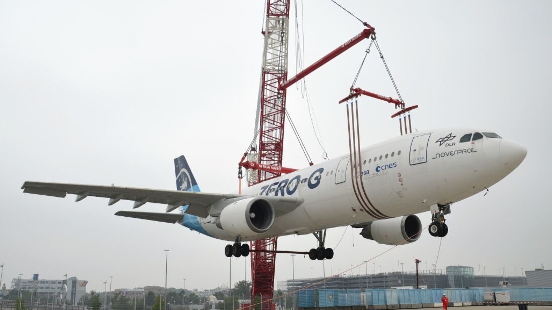 Historischer Zero-g-Airbus A300B2 "landet" auf Parkplatz