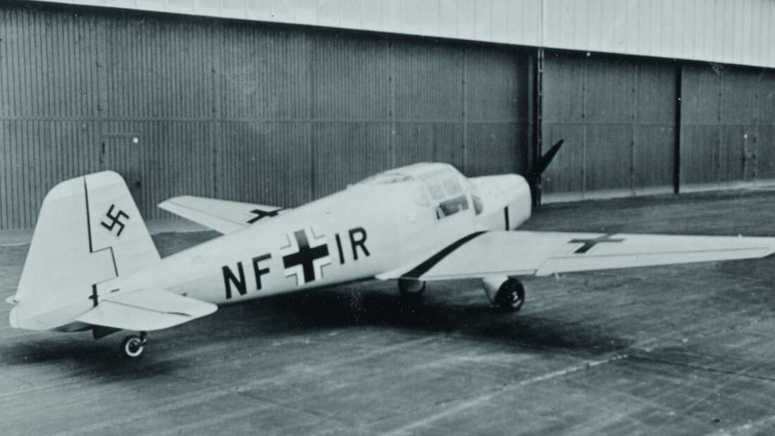 Pilotenausbildung auf der Bücker Bü 181 Bestmann FLUG REVUE