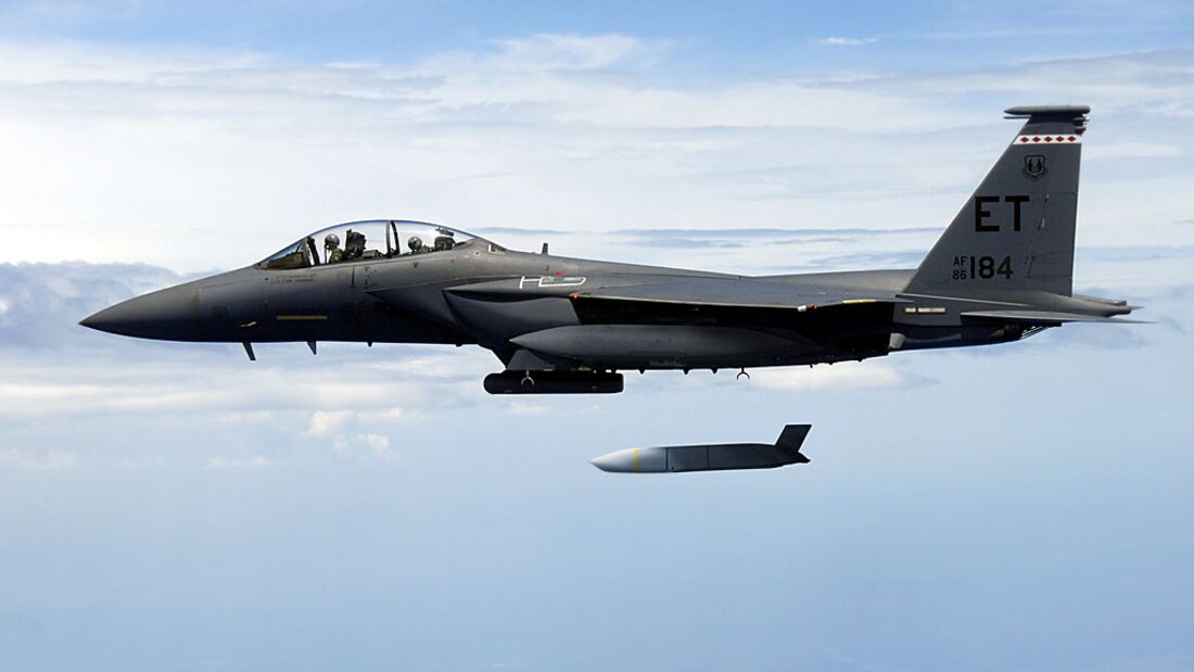 JASSM-ER erreicht volle Einsatzbereitschaft an der F-15E