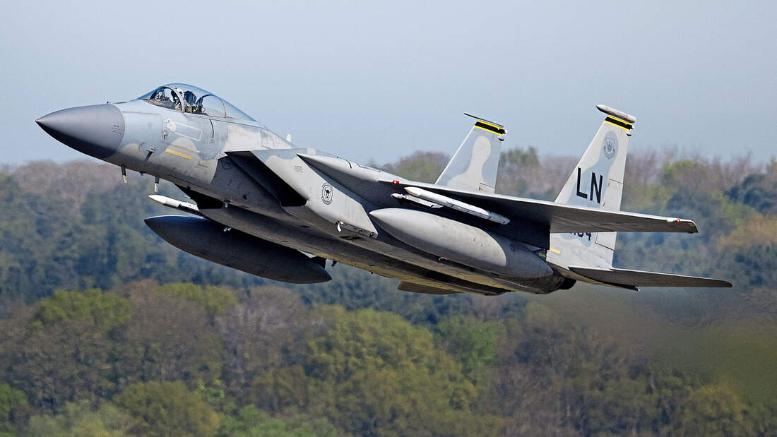 Die neuen Versionen der Boeing F15 Eagle FLUG REVUE
