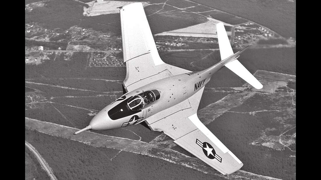 Grumman F9F-6 Cougar - Jagdbomber der US Navy | FLUG REVUE