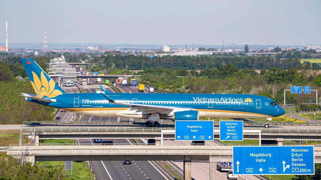 A350, Dreamliner und 777 am Flughafen Leipzig FLUG REVUE