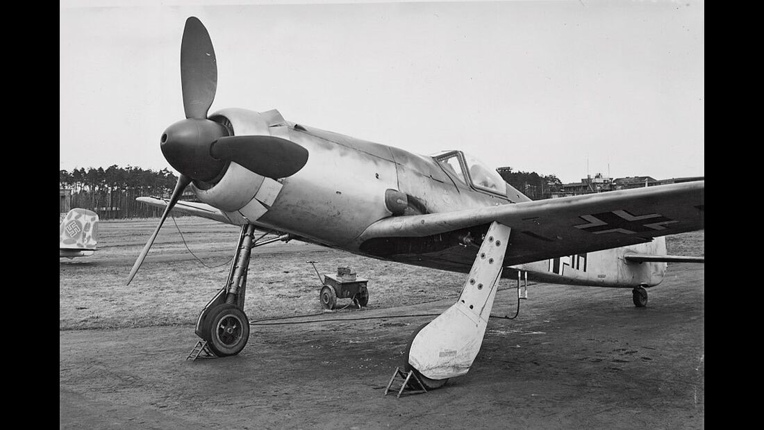 Vielseitiges Jagdflugzeug Focke Wulf Ta 152 Flug Revue