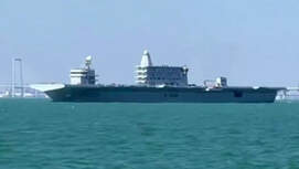 Seitenansicht neuer chinesischer Flugzeugträger