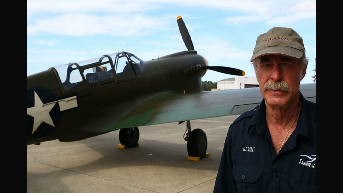Einzige Curtiss TP-40N fliegt wieder