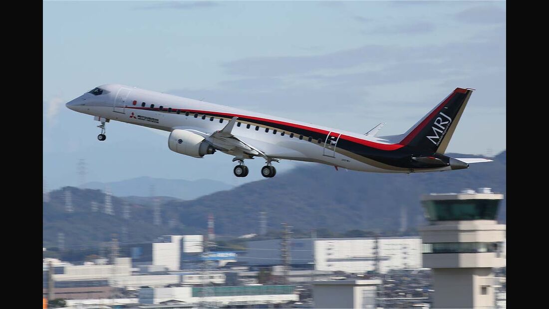 Mitsubishi MRJ fliegt