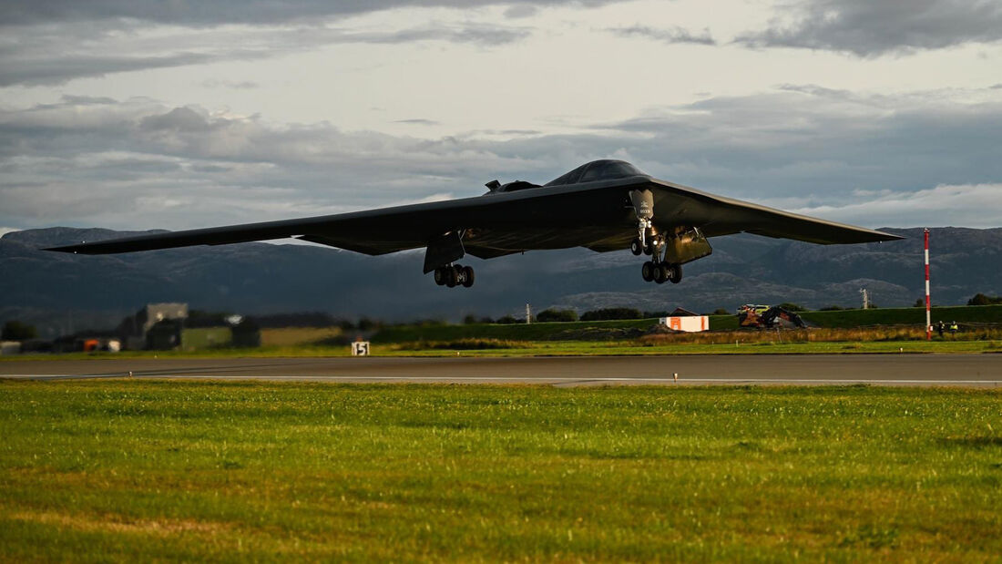 Stealth-Bomber B-2A Zur Premieren-Stippvisite In Norwegen | FLUG REVUE