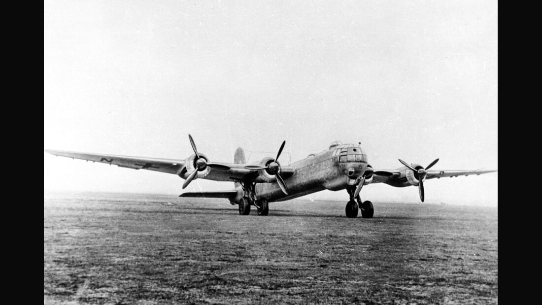 Heinkel He 177 mit vier Einzeltriebwerken
