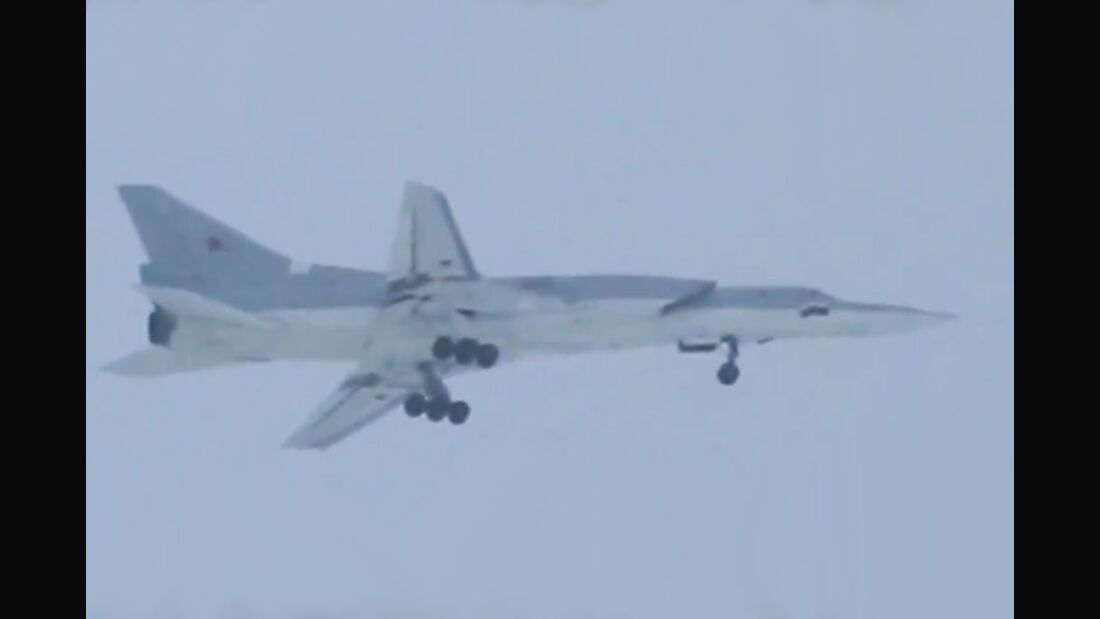 Tu-22M3M startet zum Erstflug